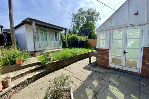 71 Hammer Hill, Haslemere, GU27 3QZ