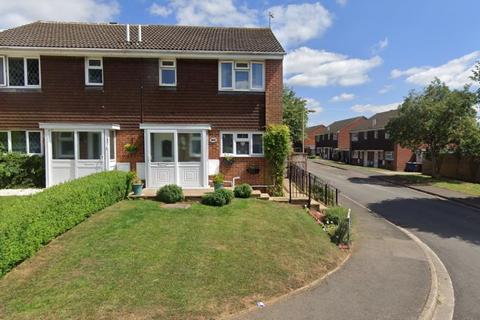 3 bedroom semi-detached house for sale, Banbury,  Oxfordshire,  OX16