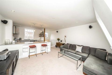 3 bedroom flat for sale, Denbigh Street, London SW1V