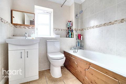 1 bedroom end of terrace house for sale, Boltons Lane, Hayes