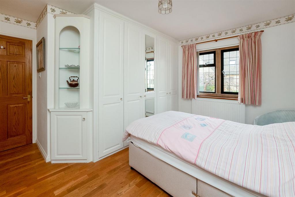 7 Wheatfield Court-14.jpg