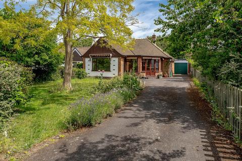 3 bedroom detached bungalow for sale, Woodbrook Road, Loughborough LE11