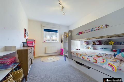 60 Coleridge Way, Borehamwood, WD6 2AR