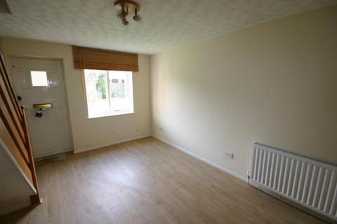 2 bedroom terraced house to rent, Longlands Court, Winslow, MK18