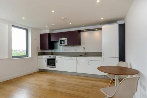 1 bedroom flat for sale, Gedling Court, Jamaica Road, London, SE1