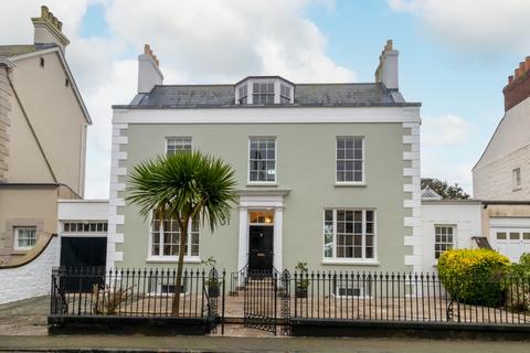 4 bedroom detached house for sale, St. Peter Port, Guernsey