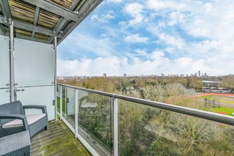 Studio for sale, Lanson Building, Chelsea Bridge Wharf, Battersea Park, London, SW11