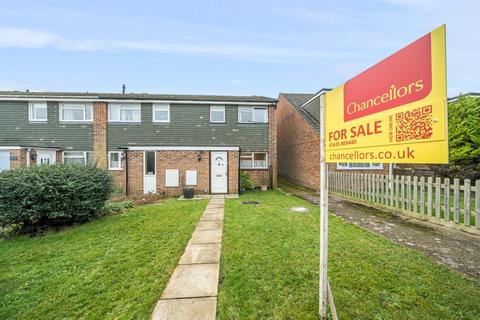 3 bedroom end of terrace house for sale, Masefield Road,  Thatcham,  Berkshire,  RG18