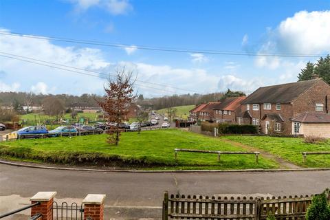 3 bedroom terraced house for sale, Malmstone Avenue, Merstham RH1