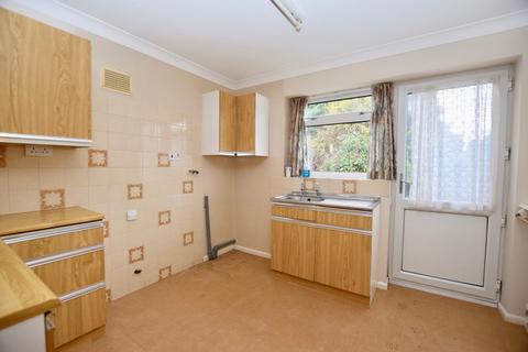 2 bedroom detached bungalow for sale, Halifax Close, Pocklington