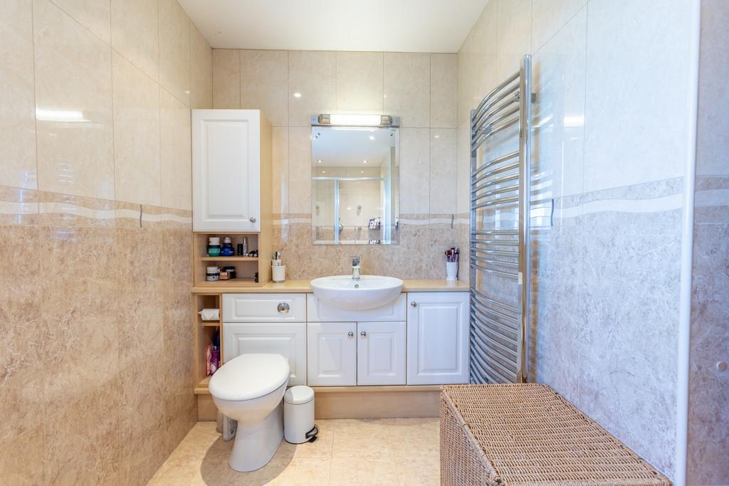 Ensuite One