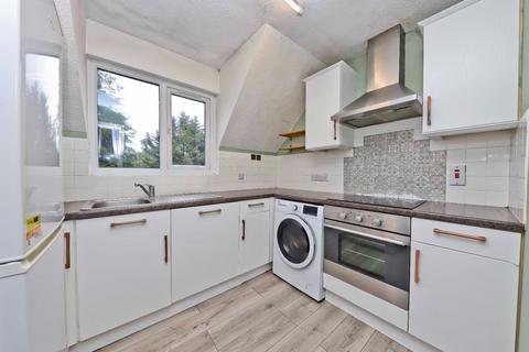 2 bedroom apartment for sale, Granville Place, Pinner HA5