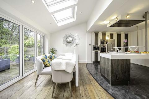 undefined, Green Street, Sunbury-On-Thames TW16