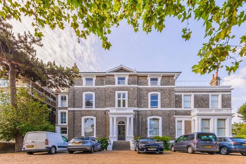 1 bedroom flat for sale, St Johns Park, Blackheath, London, SE3