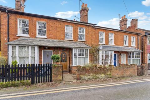 2 bedroom terraced house to rent, Crown Road, Buckinghamshire SL7