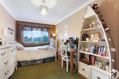 50 The Spinney, Sidcup, DA14 5NF