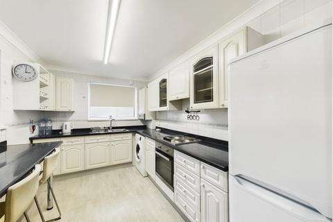 2 bedroom apartment for sale, Radnor Park Road, Folkestone