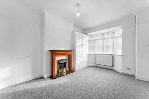 3 bedroom bungalow for sale, Park Hill Close, Carshalton SM5