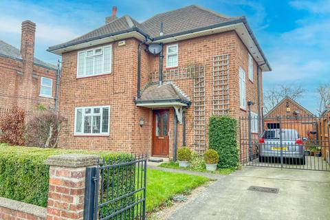 3 bedroom detached house for sale, Westward Ho, Grimsby, DN34