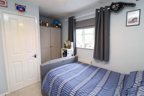 8 Bechin Close, Church Crookham, Fleet, GU52 6DJ