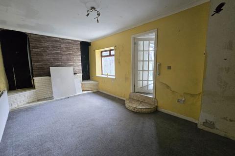 4 bedroom end of terrace house for sale, High Street, Swansea SA8