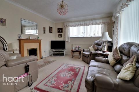 2 bedroom apartment for sale, High Street, Clacton-On-Sea