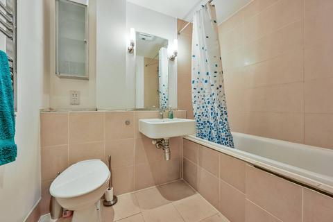 1 bedroom flat for sale, Building 22, Woolwich Riverside, London, SE18