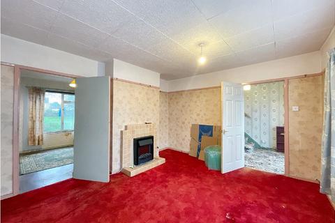 3 bedroom end of terrace house for sale, 55 Hill Rise, Chippenham, SN15 1AY