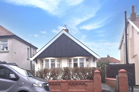 2 bedroom bungalow for sale, 15 Leyburn Avenue, Bispham, Blackpool, FY2 9AQ