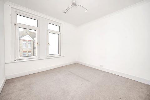 3 Edward Road, Folkestone, CT19 5RQ