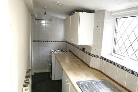 12 Moorside Road, Bradford, BD2 2EU