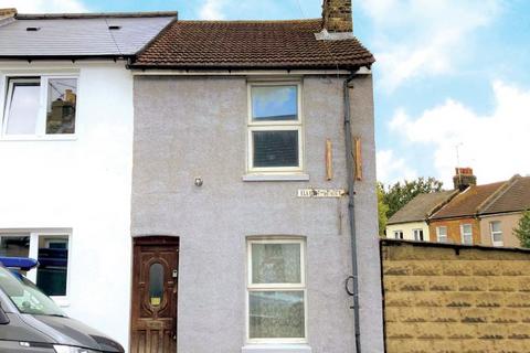 17 Elliott Street, Gravesend, DA12 2JP