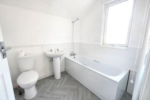 10 Trentham Road, Wallasey, CH44 9EG