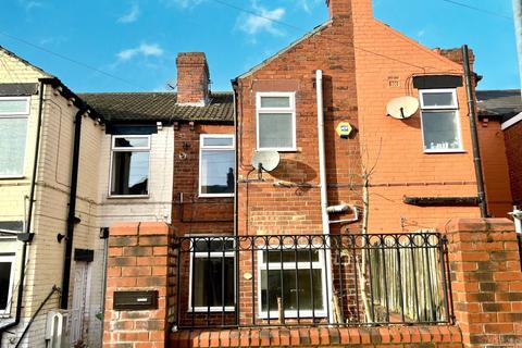 2 bedroom terraced house for sale, 3 Field Crescent, South Elmsall, Pontefract, WF9 2EG