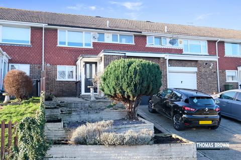 3 bedroom terraced house for sale, Charing Close, Orpington