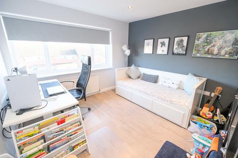 5 Charing Close, Orpington, BR6 9SS