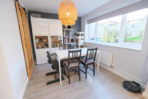 5 Charing Close, Orpington, BR6 9SS