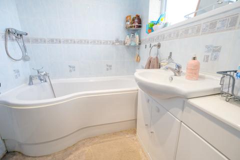 5 Charing Close, Orpington, BR6 9SS