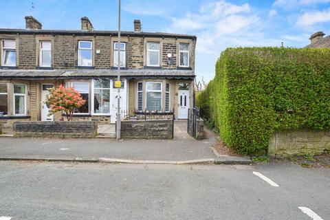 4 bedroom terraced house for sale, Alkincoats Road, Colne BB8