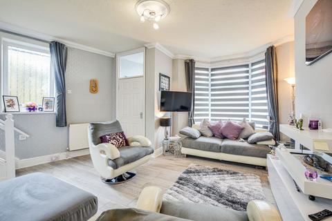 99 Alkincoats Road, Colne, BB8 9QQ