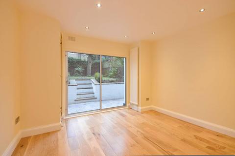 2 bedroom flat to rent, Carlingford Road, Hampstead, London, NW3