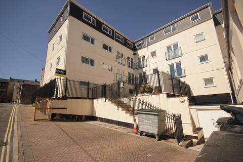 2 bedroom apartment to rent, Belgrave Lane, Plymouth PL4