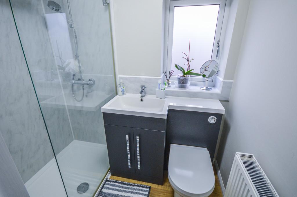 Ensuite Shower Room