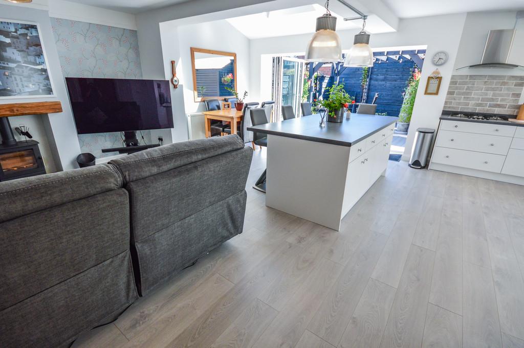 Kitchen-Diner-Lounge