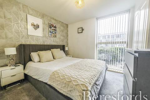 2 bedroom apartment for sale, Newton House, Cavalry Road, CO2