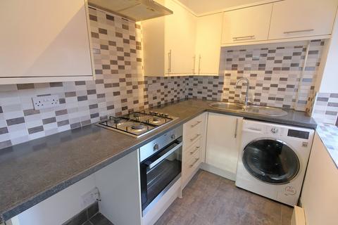 2 bedroom terraced house for sale, Clarendon Park Road, Clarendon Park, Leicester