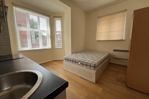 Studio to rent, Portswood Road, Portswood , Southampton
