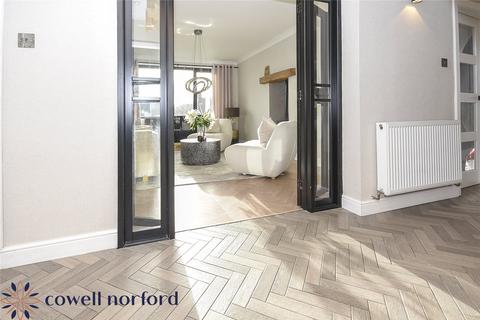 4 bedroom detached house for sale, Seven Acres Lane, Rochdale OL12
