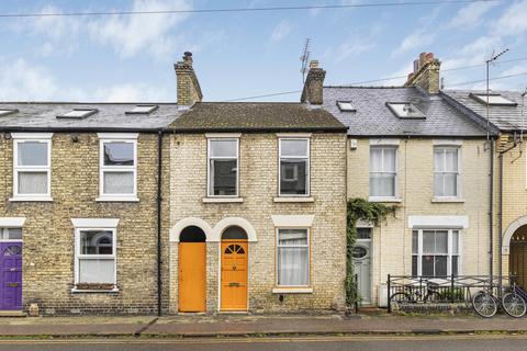 2 bedroom terraced house to rent, Sturton Street, Cambridge CB1