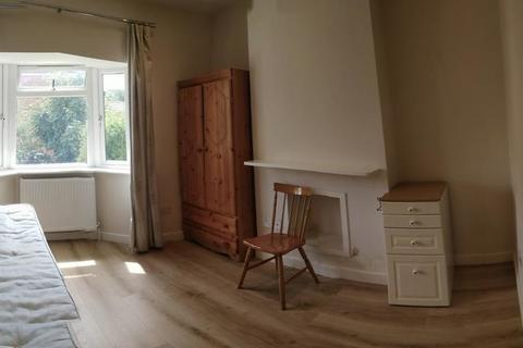 House share to rent, Duncan Grove W3